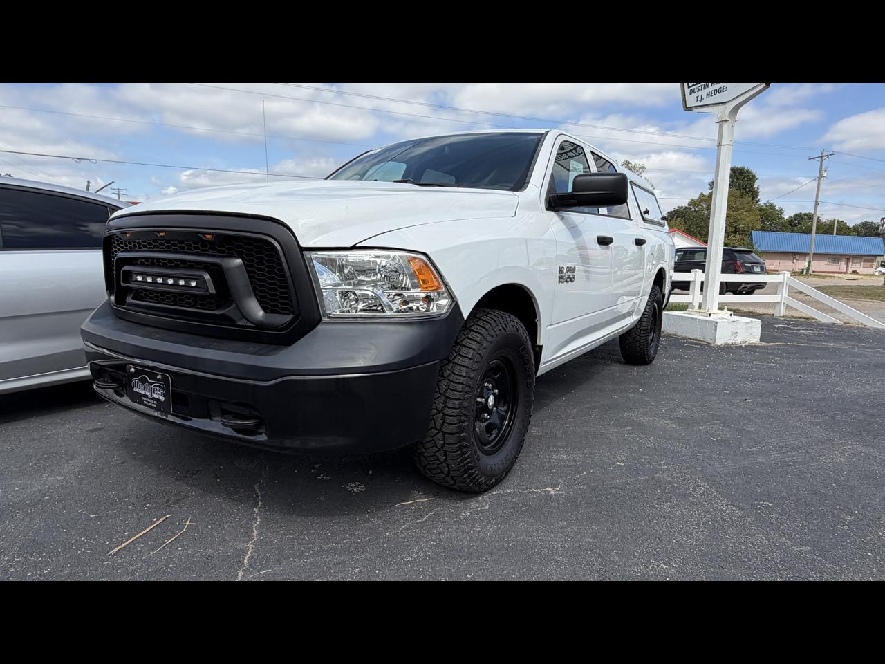 2016 RAM 1500 Tradesman Crew Cab SWB 4WD