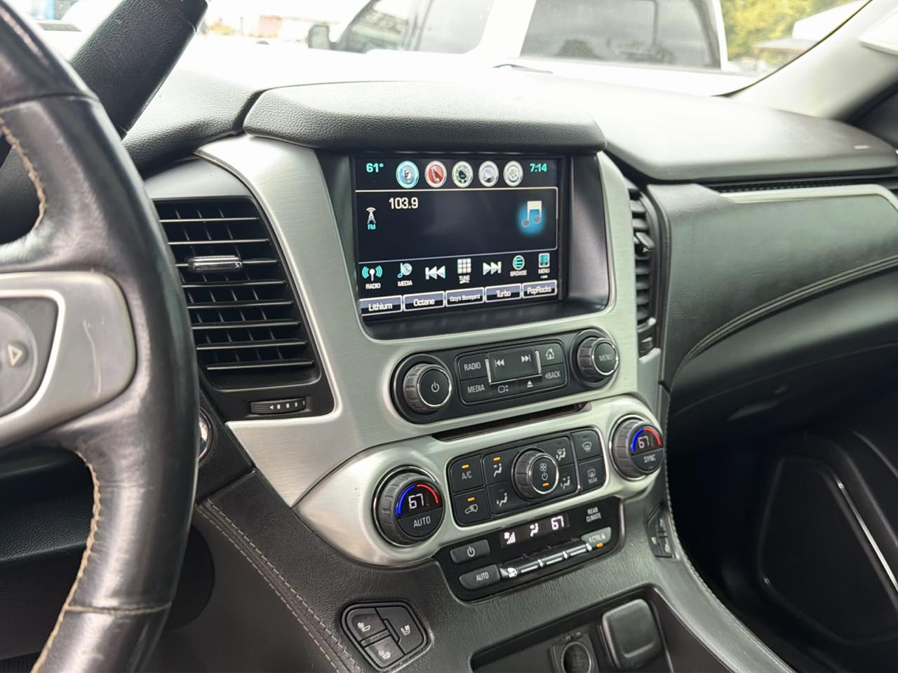 GMC Yukon SLT 4WD 2018
