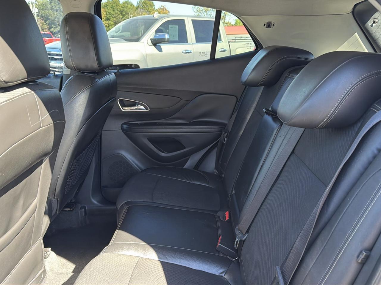 Buick Encore Convenience FWD 2013