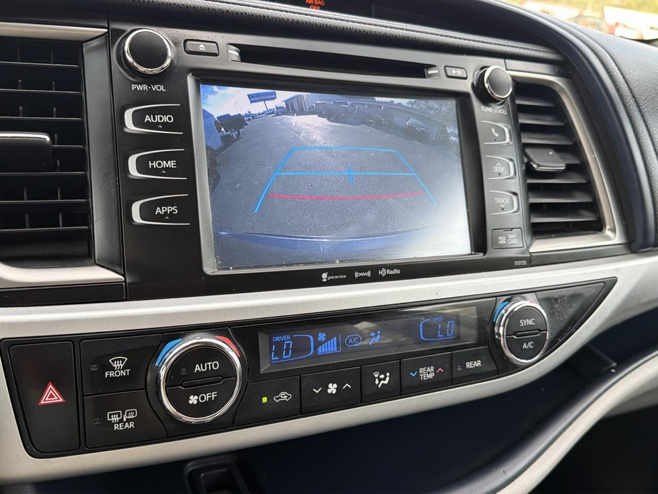 Toyota Highlander XLE AWD V6 2016