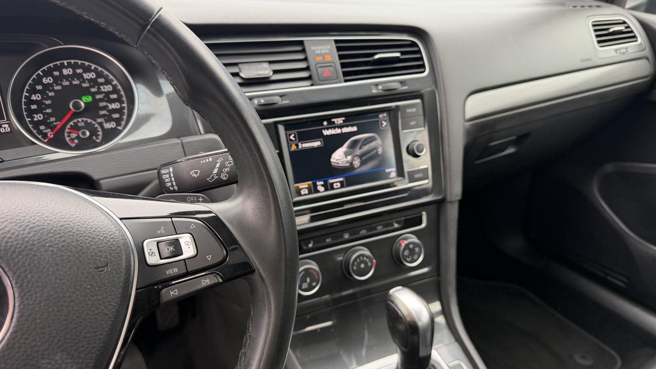 Volkswagen Golf TSI 8A 2021