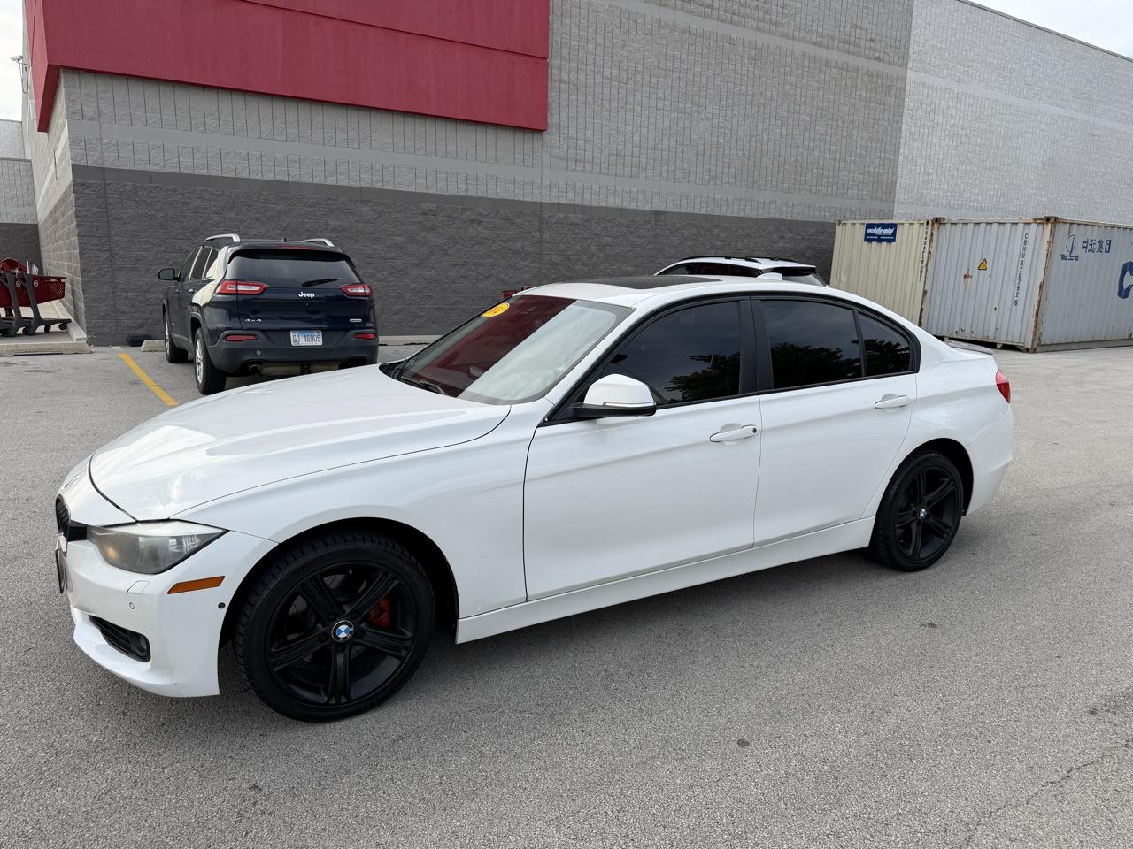 BMW 3 Series 4dr Sdn 328i xDrive AWD 2014