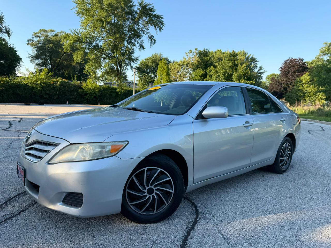 Toyota Camry 4dr Sdn I4 Auto LE (Natl) 2010