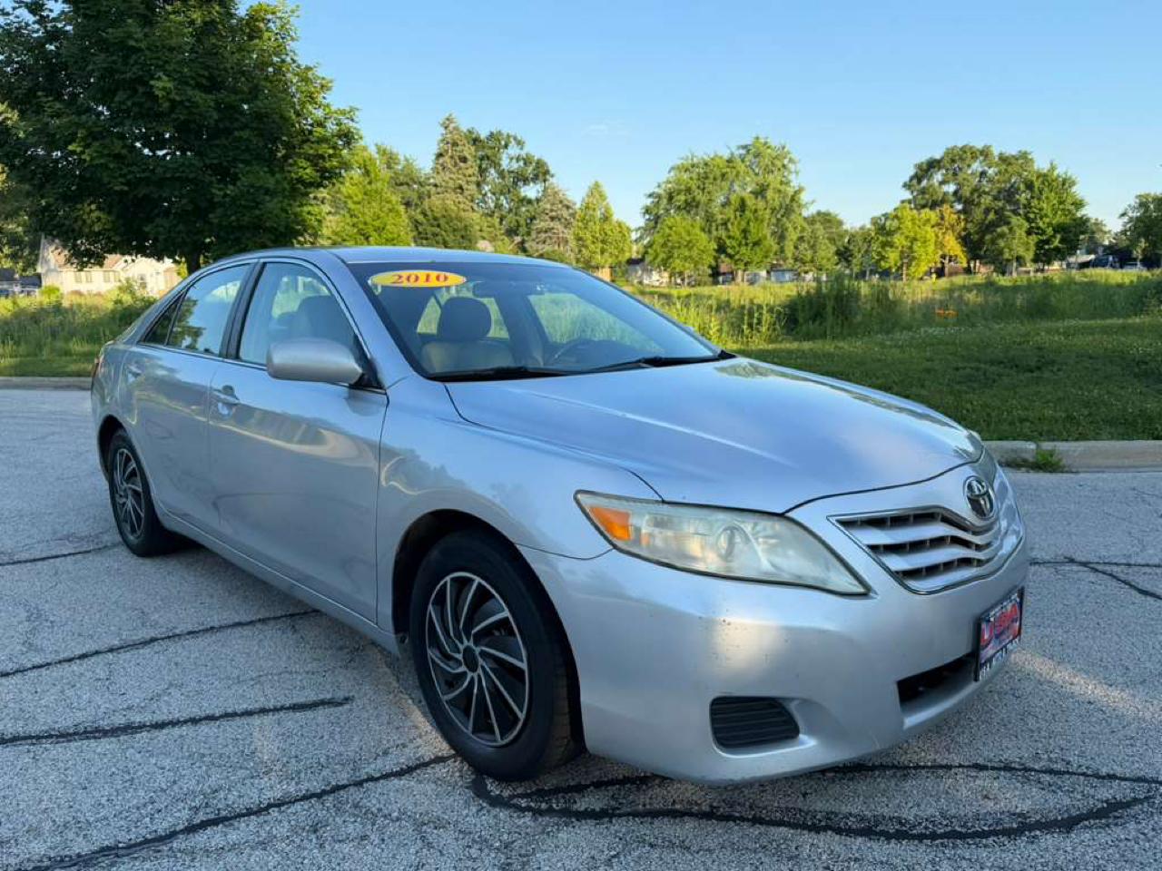 Toyota Camry 4dr Sdn I4 Auto LE (Natl) 2010