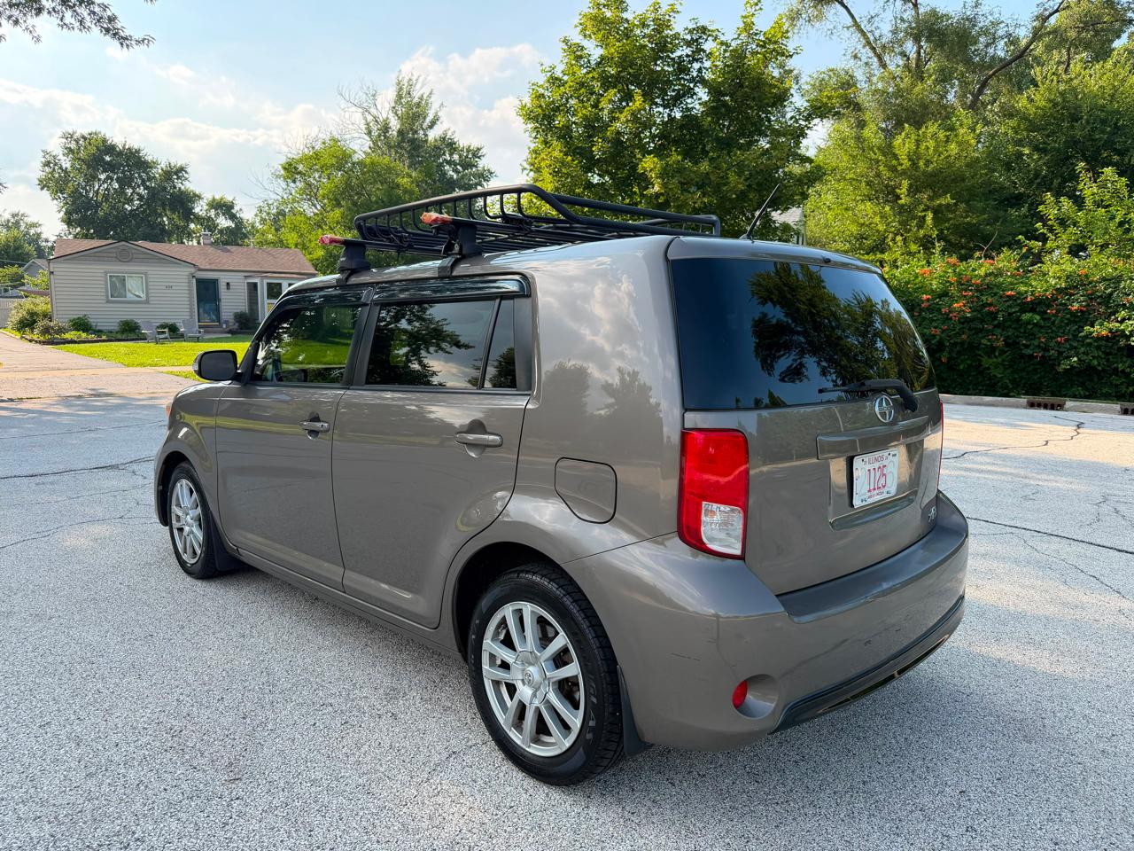 Scion xB 4D Wagon 2014