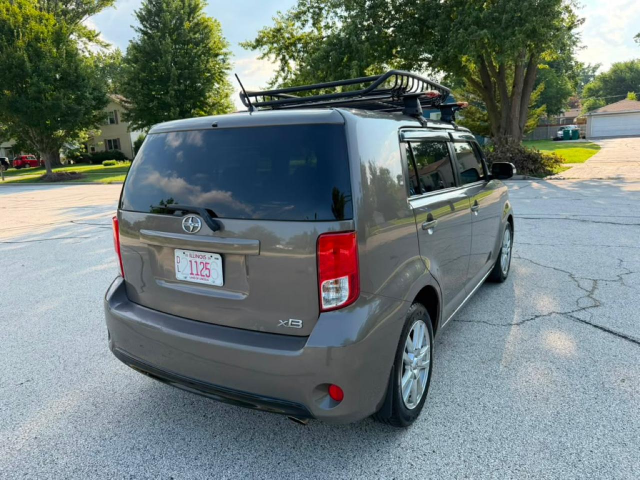 Scion xB 4D Wagon 2014