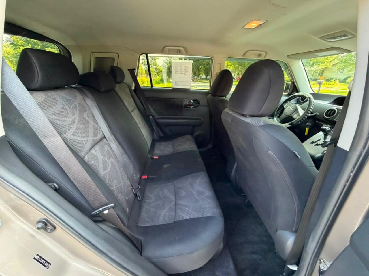 Scion xB 4D Wagon 2014