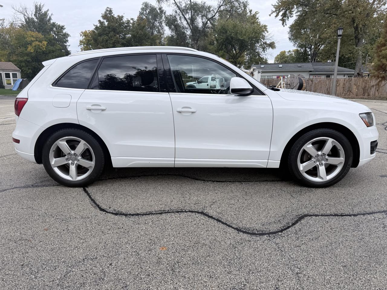 Audi Q5 quattro 4dr 2.0T Premium Plus 2012