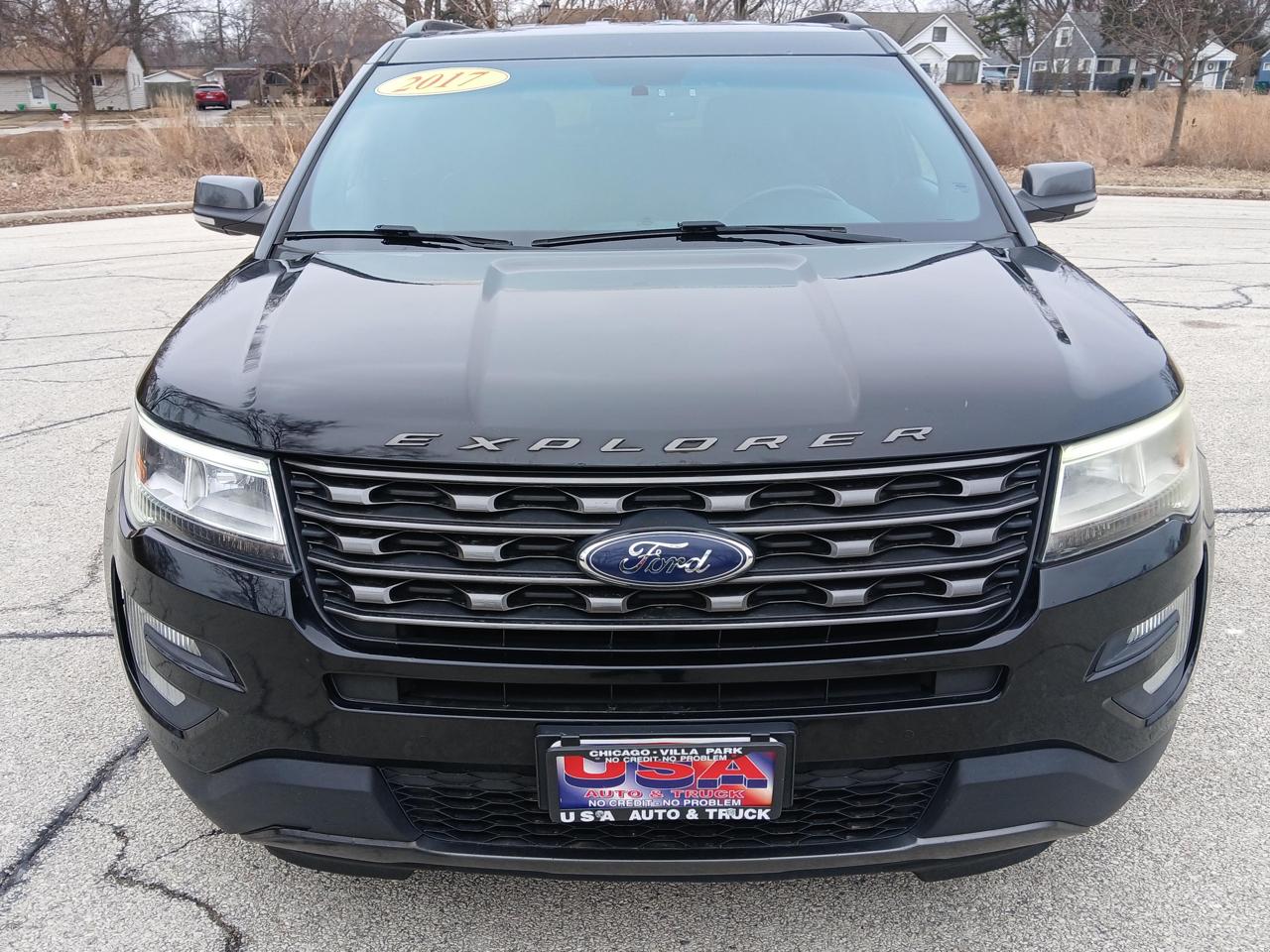 Ford Explorer XLT FWD 2017