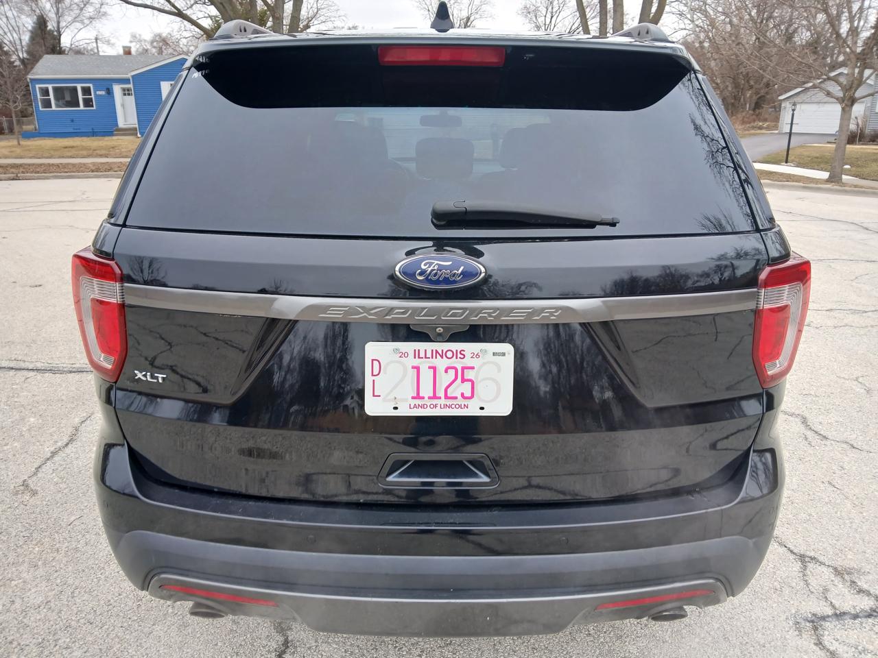 Ford Explorer XLT FWD 2017