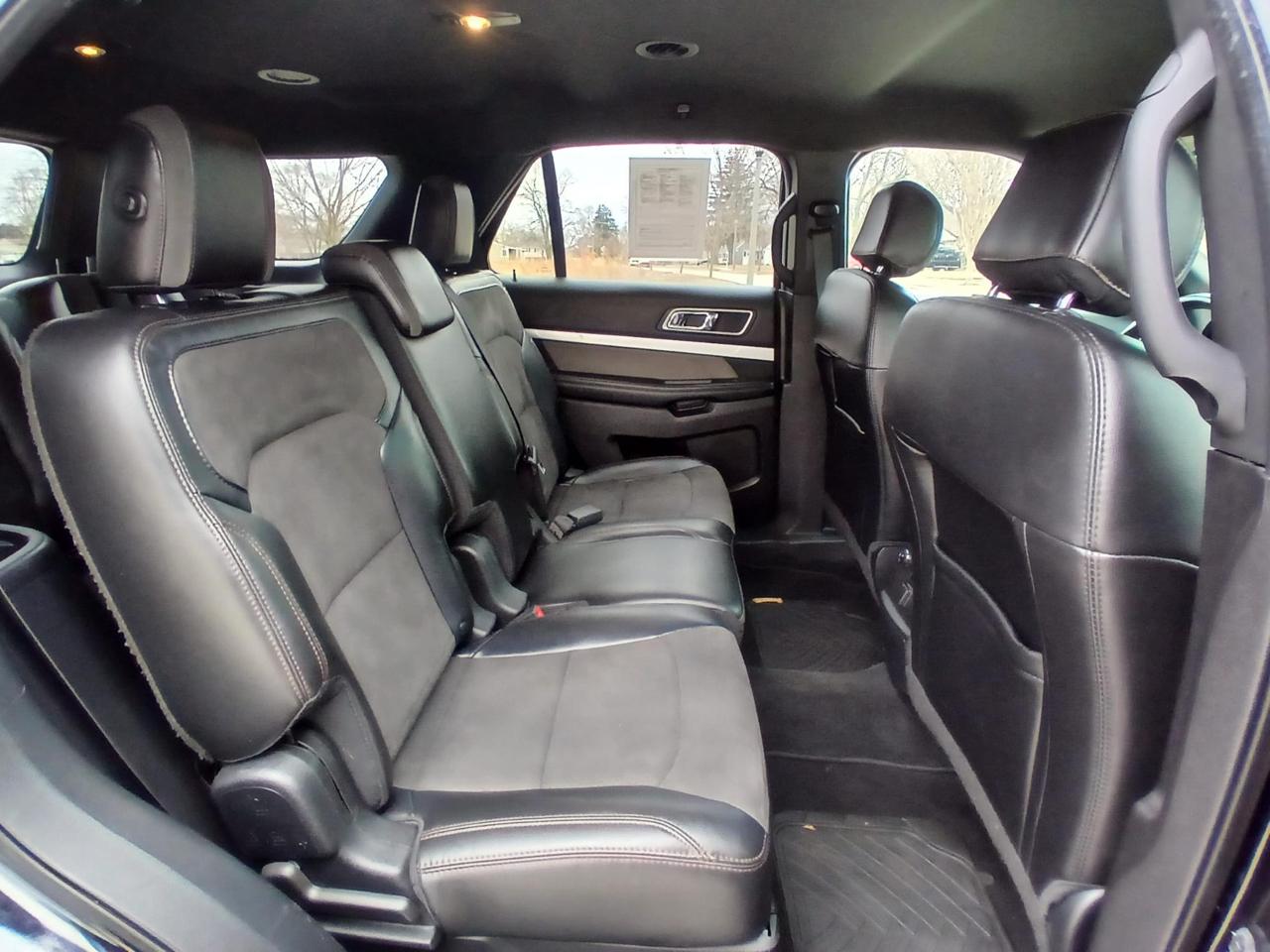 Ford Explorer XLT FWD 2017