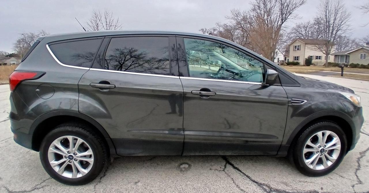 Ford Escape SE FWD 2019