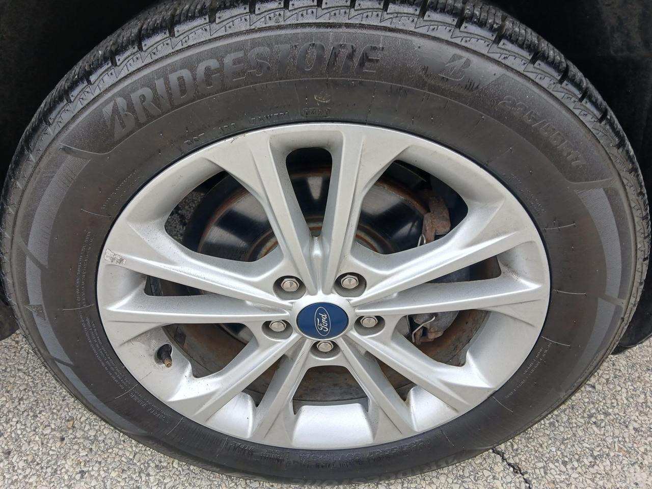 Ford Escape SE FWD 2019