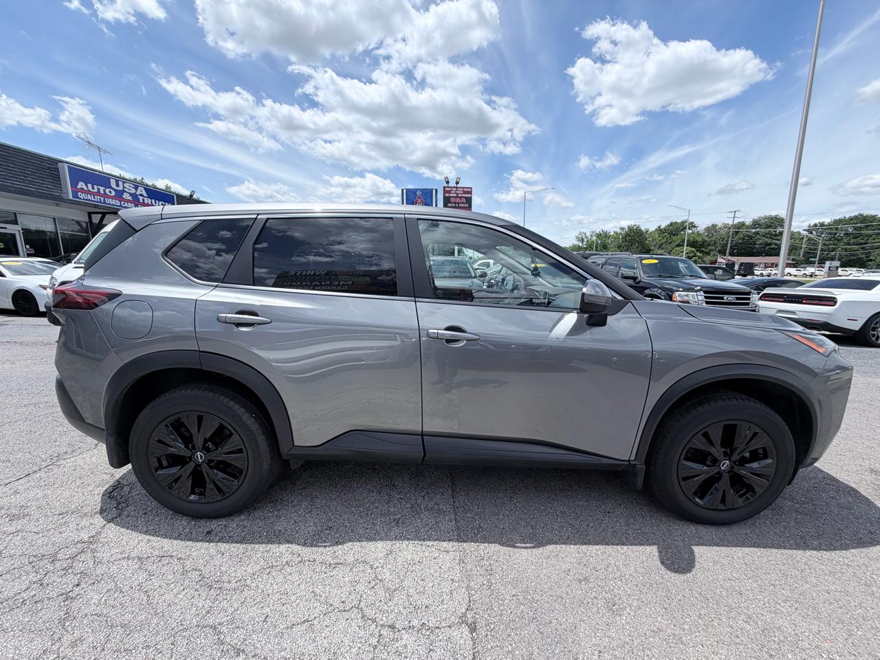 Nissan Rogue AWD SV 2022