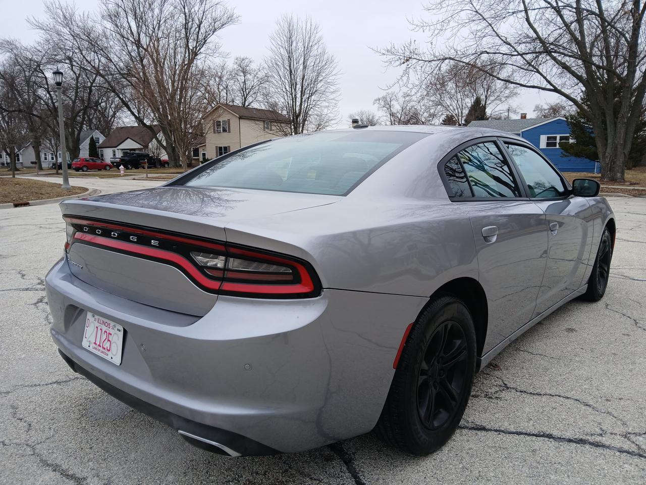 Dodge Charger 4dr Sdn SE RWD 2015