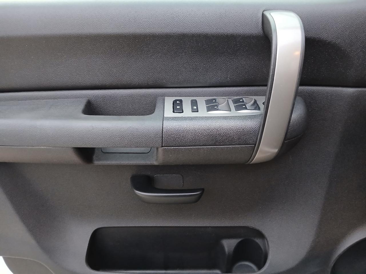 GMC Sierra 1500 4WD Crew Cab 143.5" Work Truck 2007