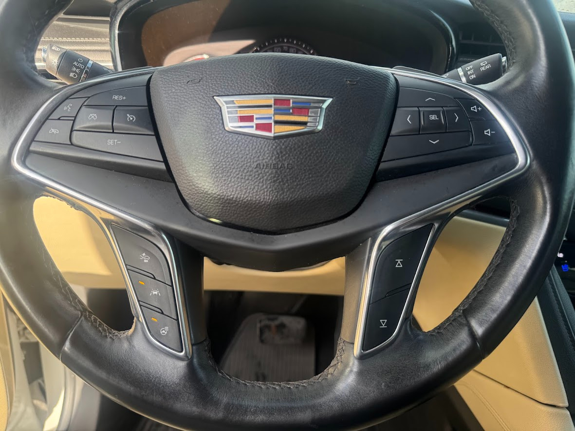 Cadillac XT5 AWD 4dr Premium Luxury 2017