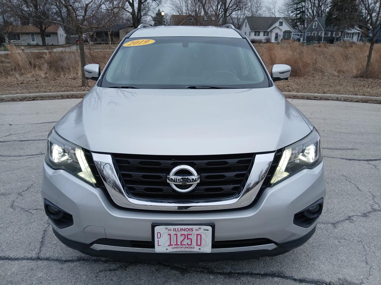 Nissan Pathfinder FWD SL 2019