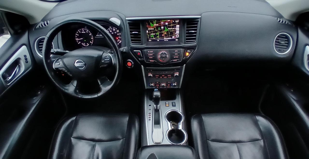 Nissan Pathfinder FWD SL 2019