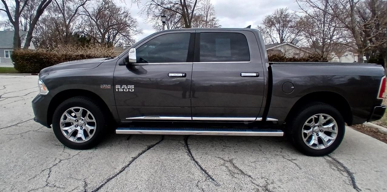 RAM 1500 4WD Crew Cab 140.5" Longhorn Limited 2016