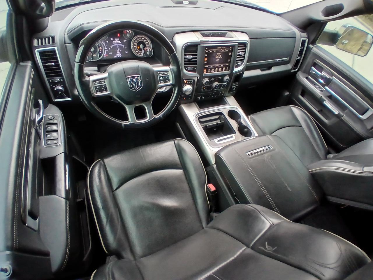 RAM 1500 4WD Crew Cab 140.5" Longhorn Limited 2016