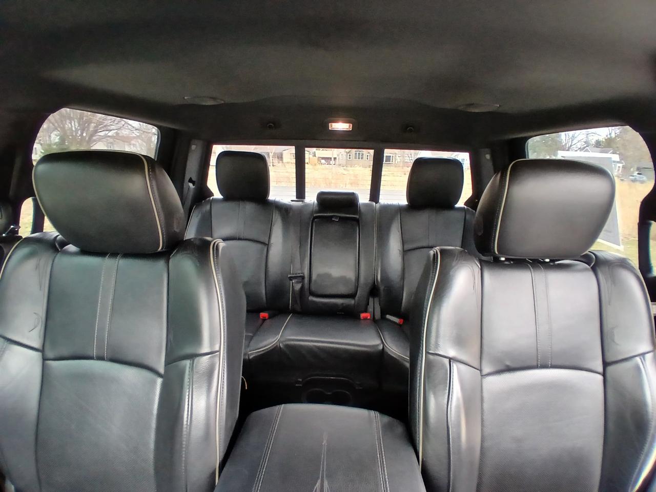 RAM 1500 4WD Crew Cab 140.5" Longhorn Limited 2016