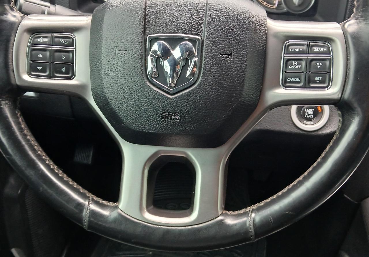 RAM 1500 4WD Crew Cab 140.5" Longhorn Limited 2016