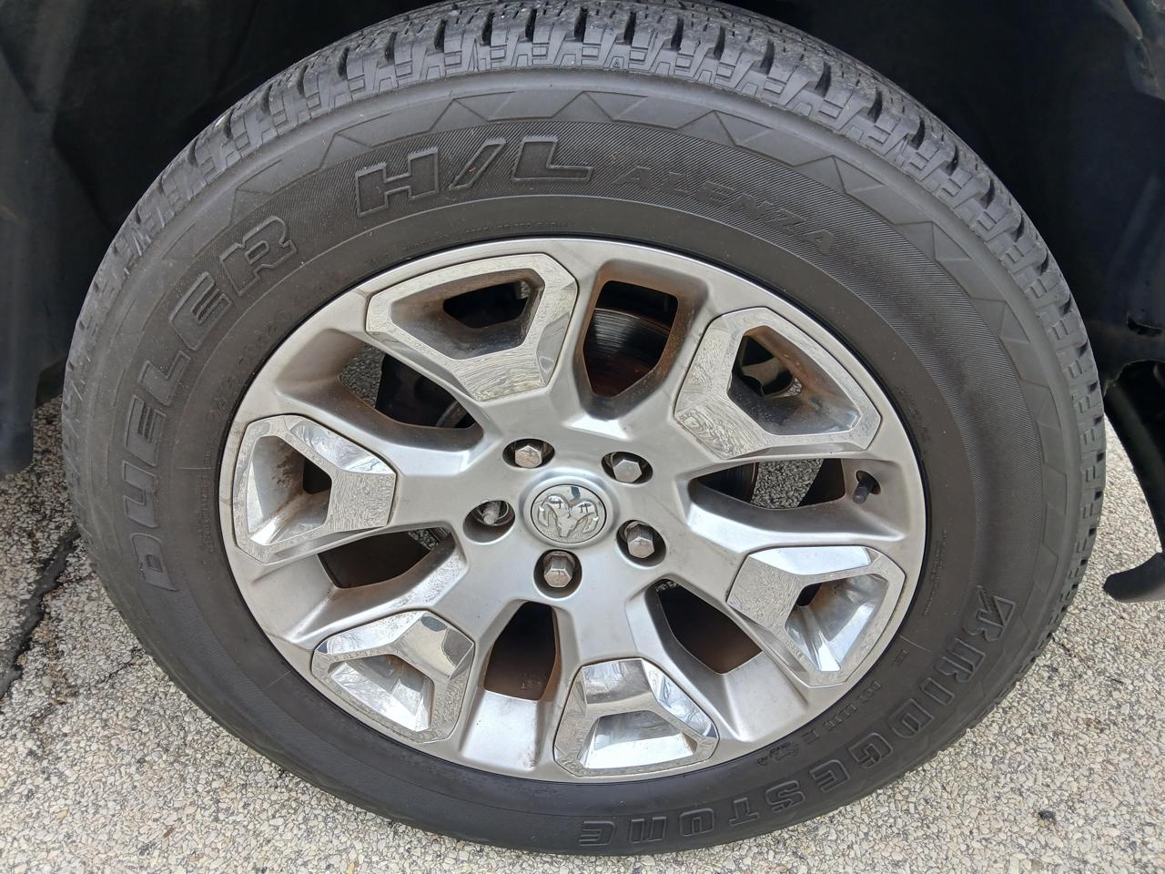 RAM 1500 4WD Crew Cab 140.5" Longhorn Limited 2016