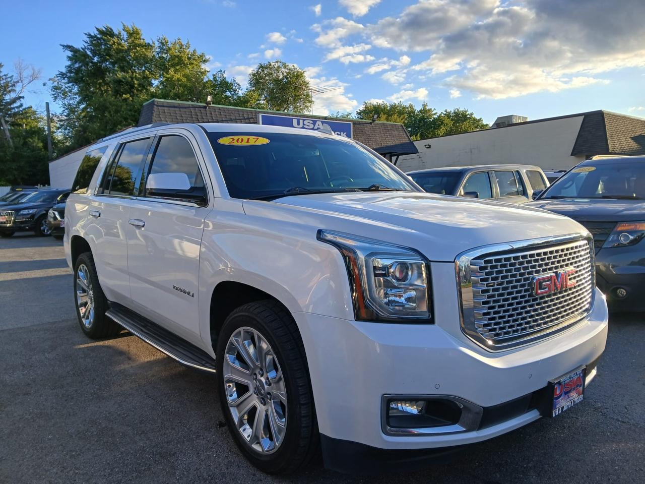 GMC Yukon 4WD 4dr Denali 2017