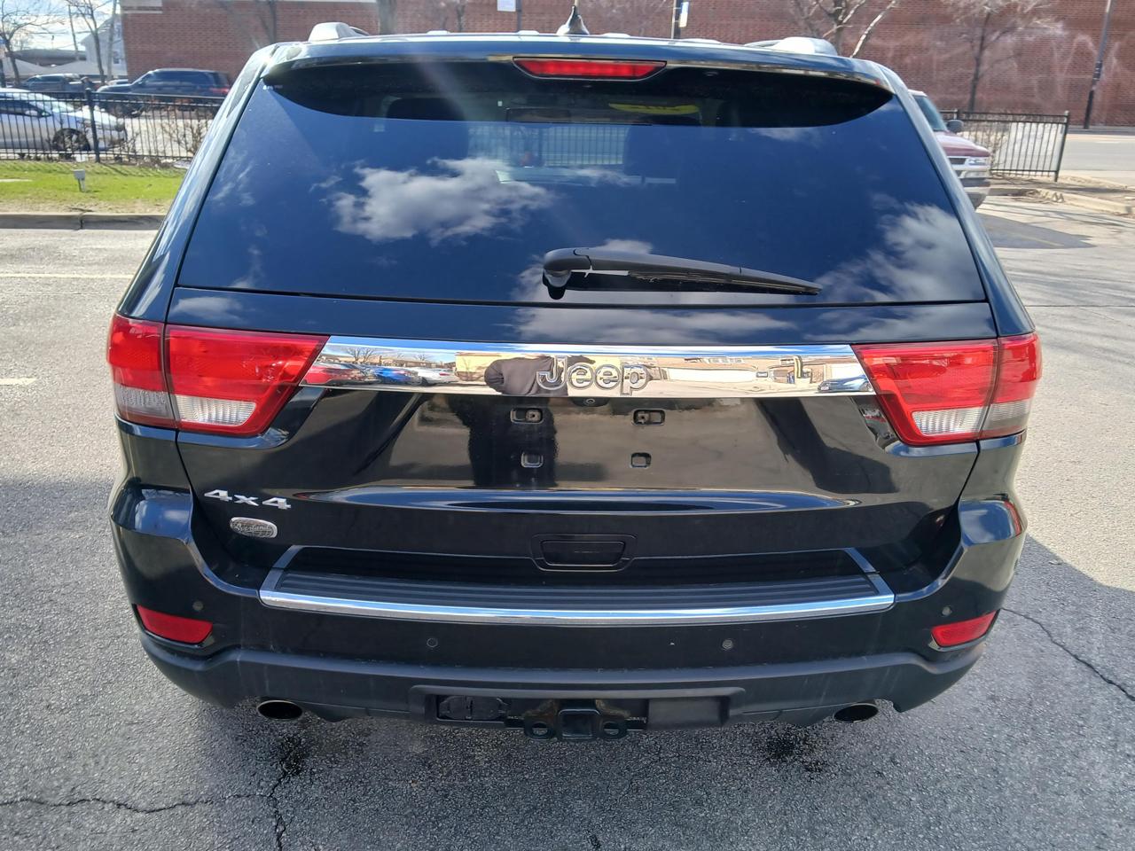 Jeep Grand Cherokee 4WD 4dr Overland 2012