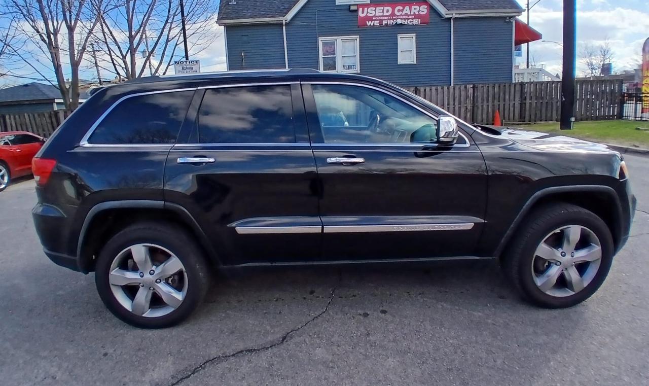 Jeep Grand Cherokee 4WD 4dr Overland 2012