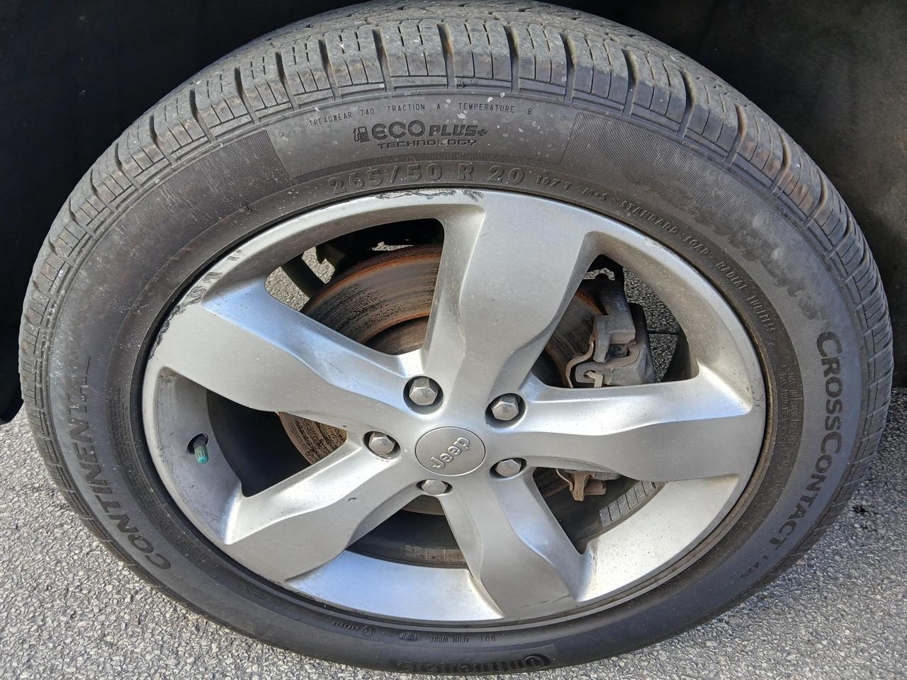 Jeep Grand Cherokee 4WD 4dr Overland 2012