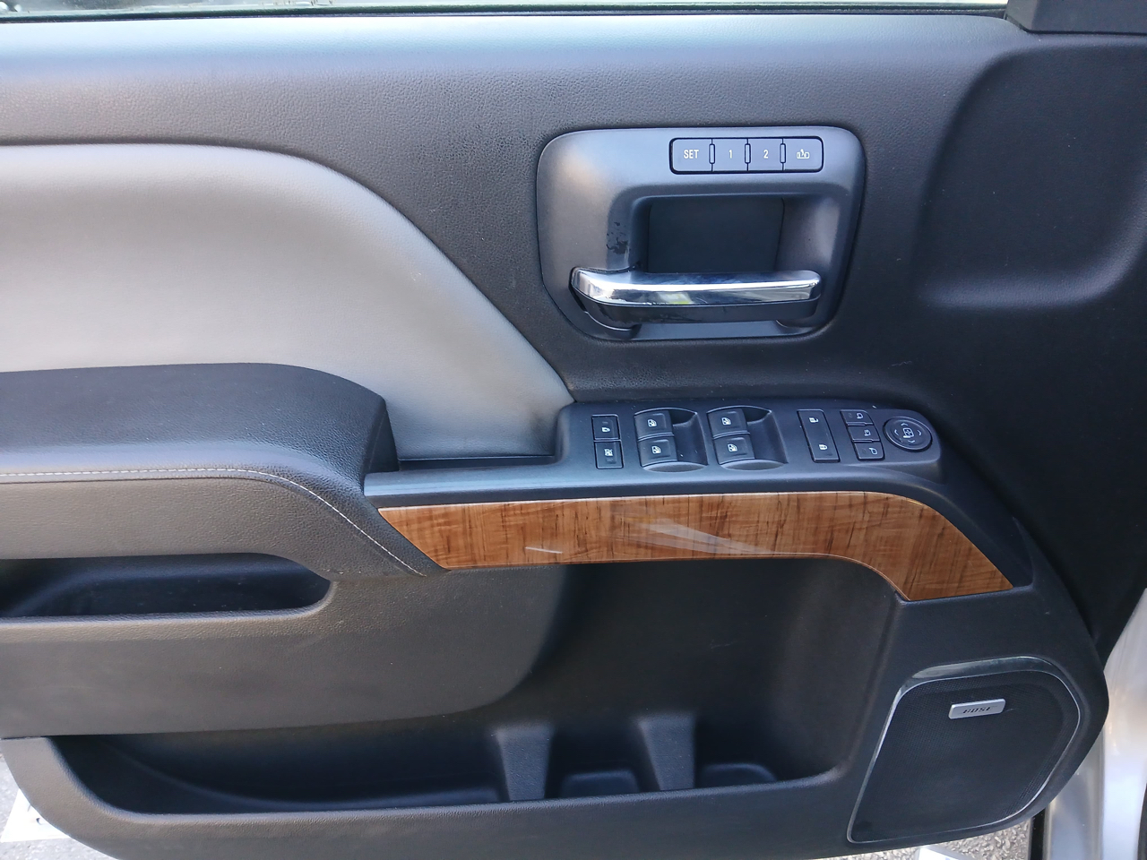 GMC Sierra 1500 4WD Crew Cab 153.0" SLT 2014