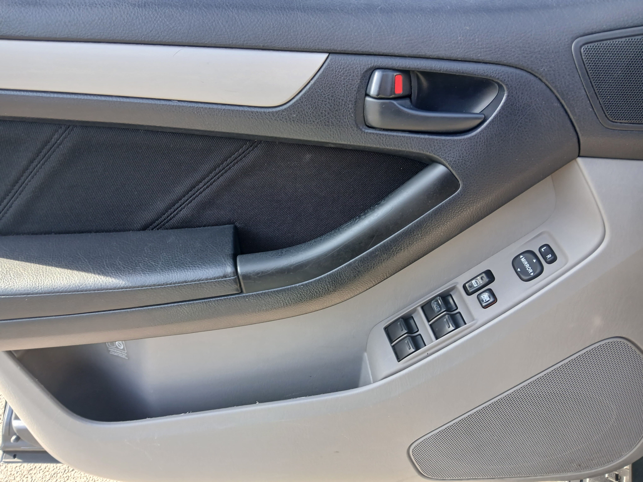 Toyota 4Runner 4WD 4dr V8 SR5 (Natl) 2007