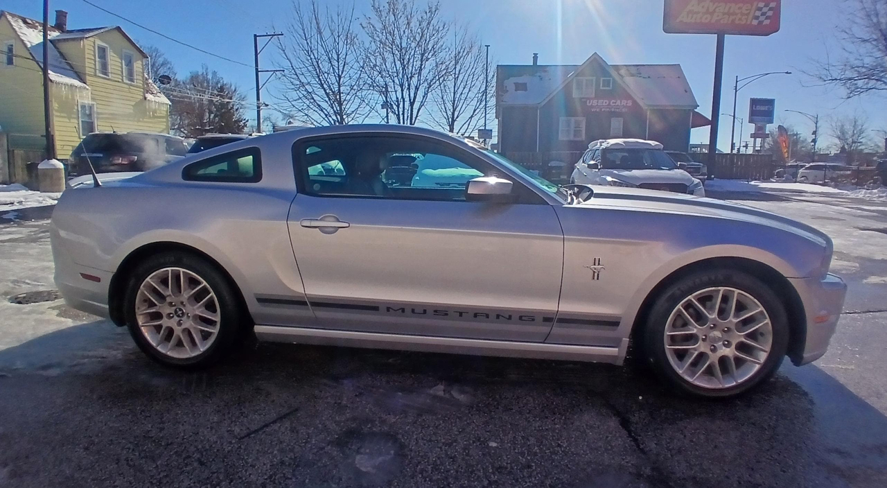 Ford Mustang 2dr Cpe V6 2013