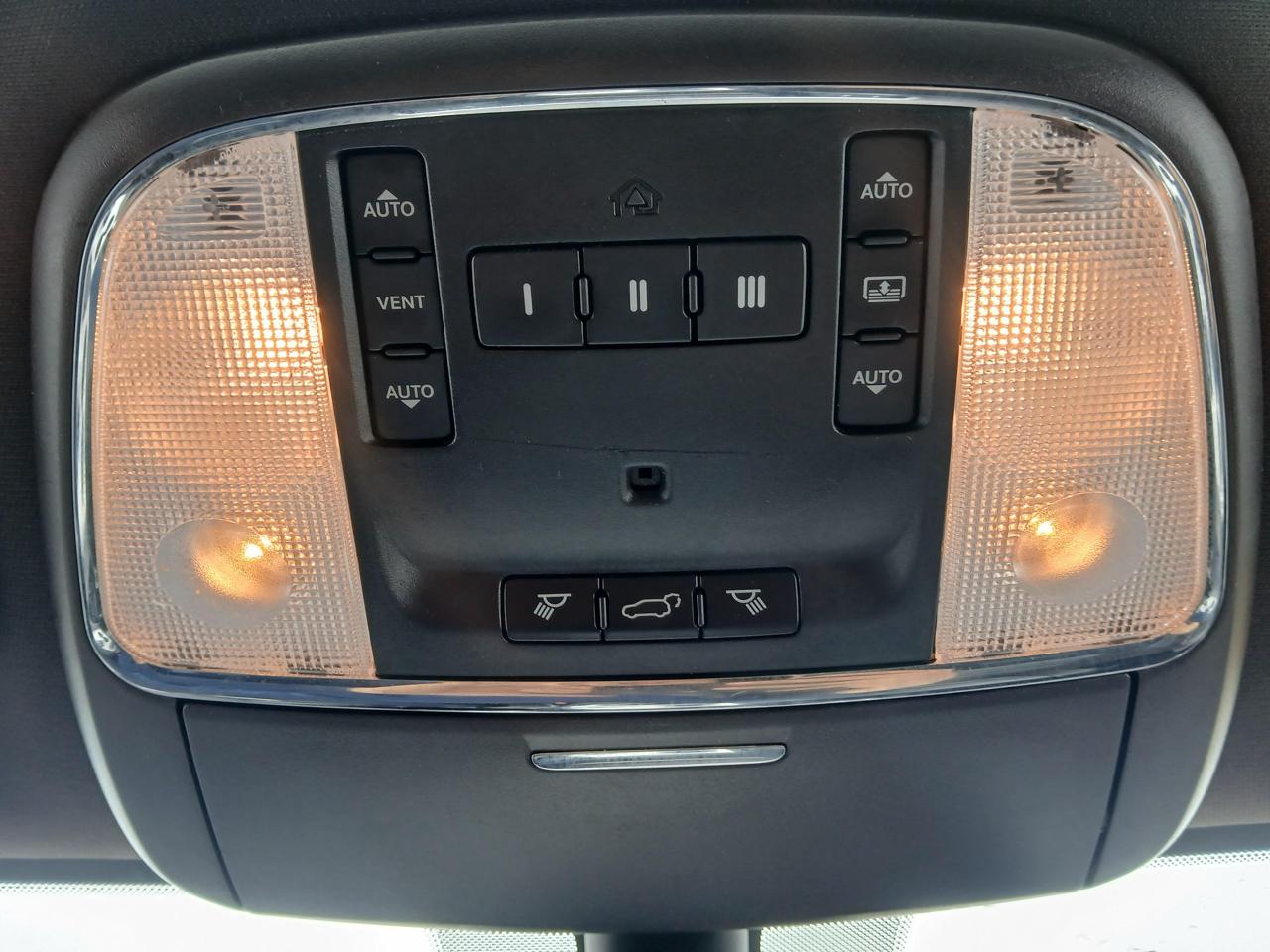 Jeep Grand Cherokee 4WD 4dr Overland 2015