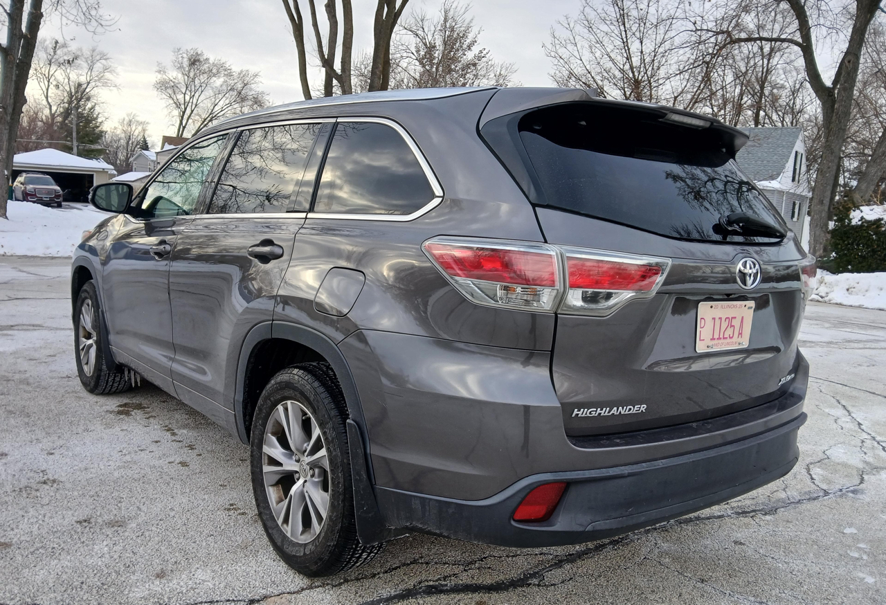Toyota Highlander AWD 4dr V6 XLE (Natl) 2015