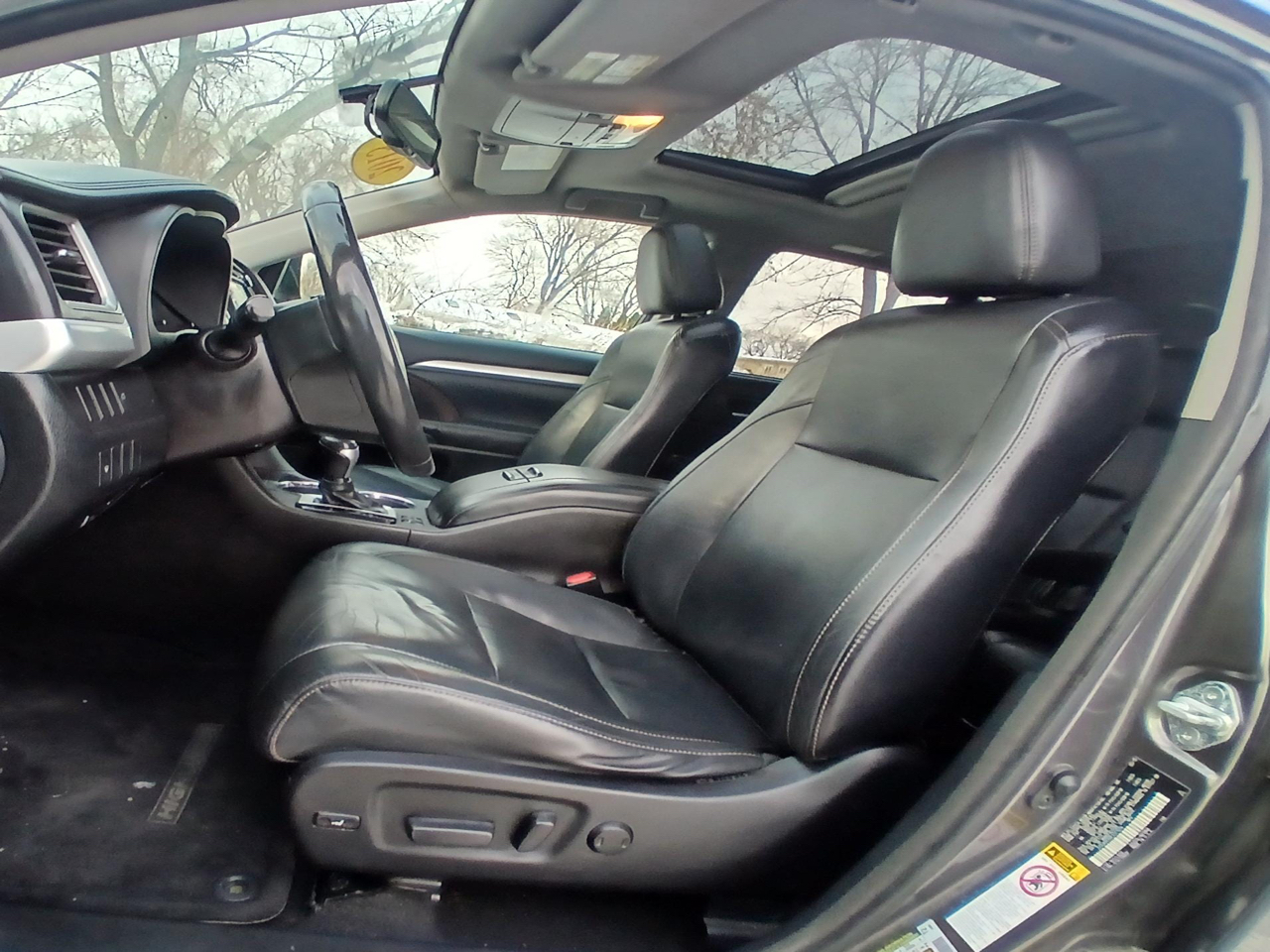 Toyota Highlander AWD 4dr V6 XLE (Natl) 2015