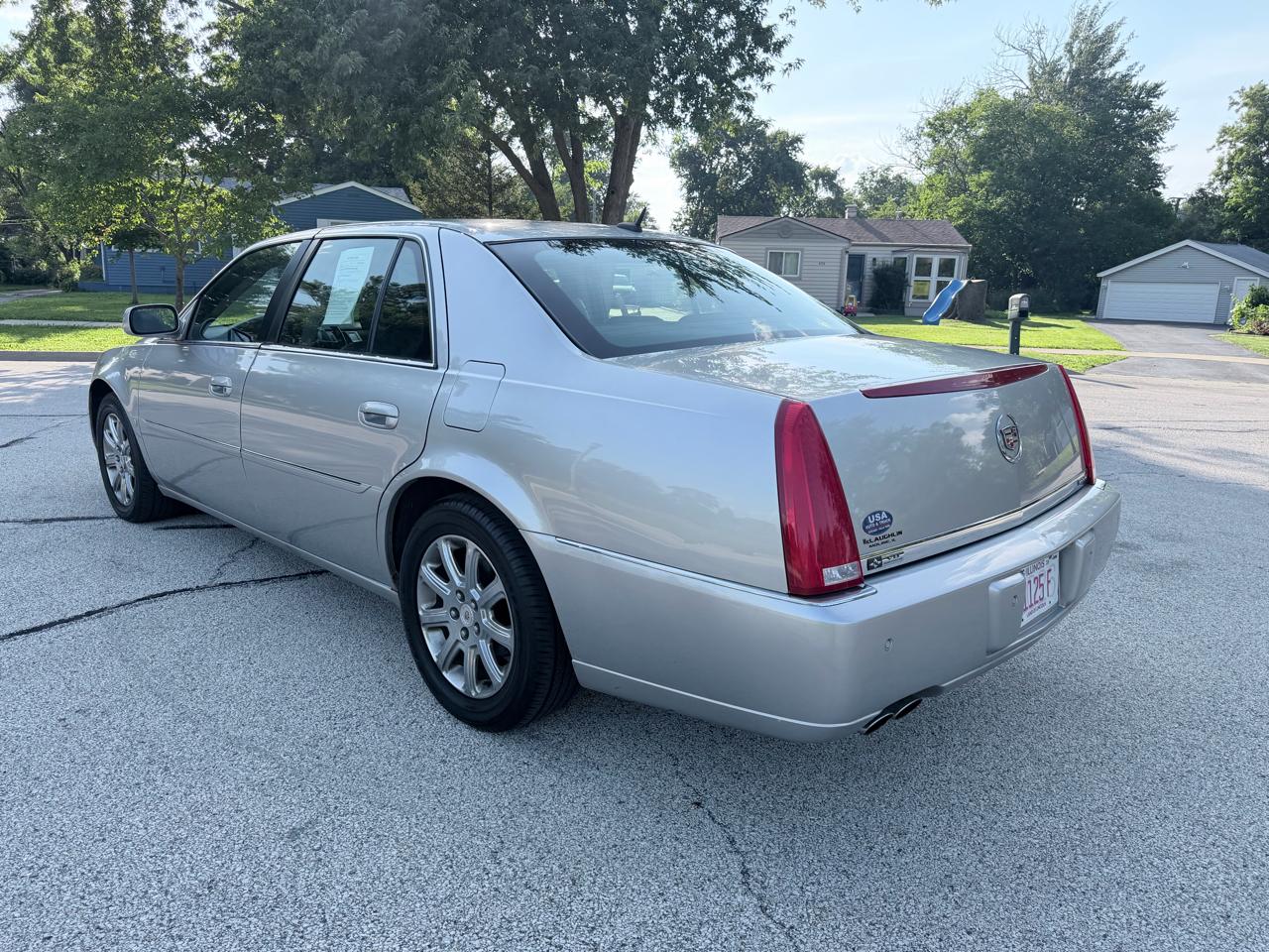 Cadillac DTS 4dr Sdn w/1SC 2008