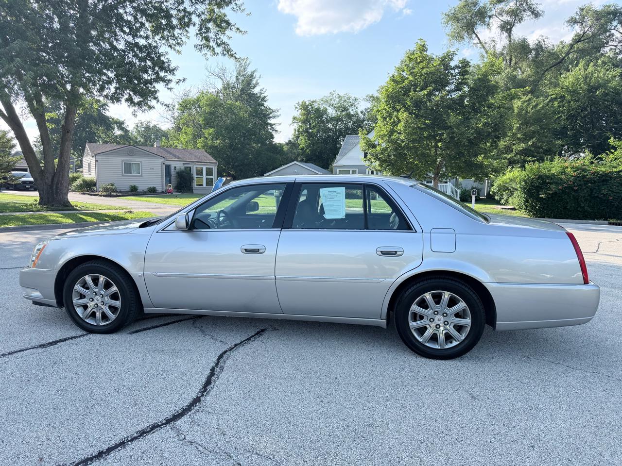 Cadillac DTS 4dr Sdn w/1SC 2008