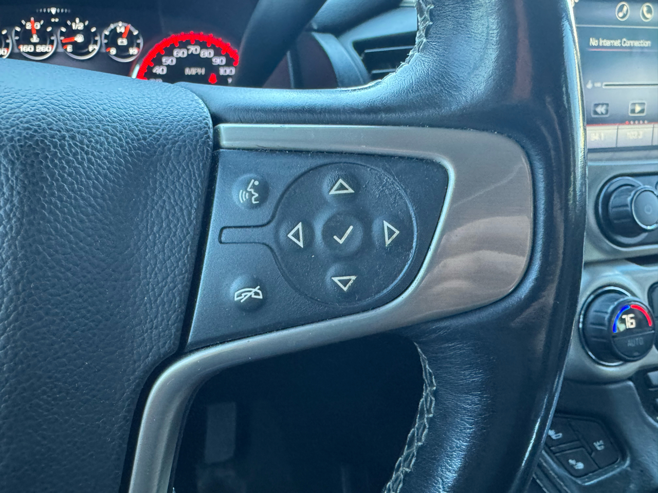 GMC Yukon XL 4WD 4dr Denali 2015