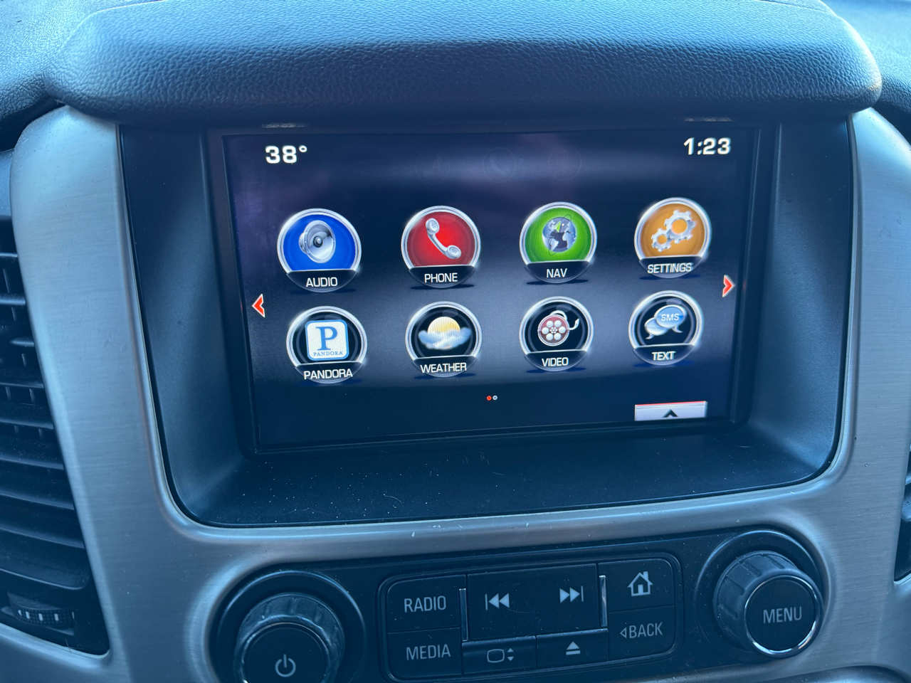 GMC Yukon XL 4WD 4dr Denali 2015