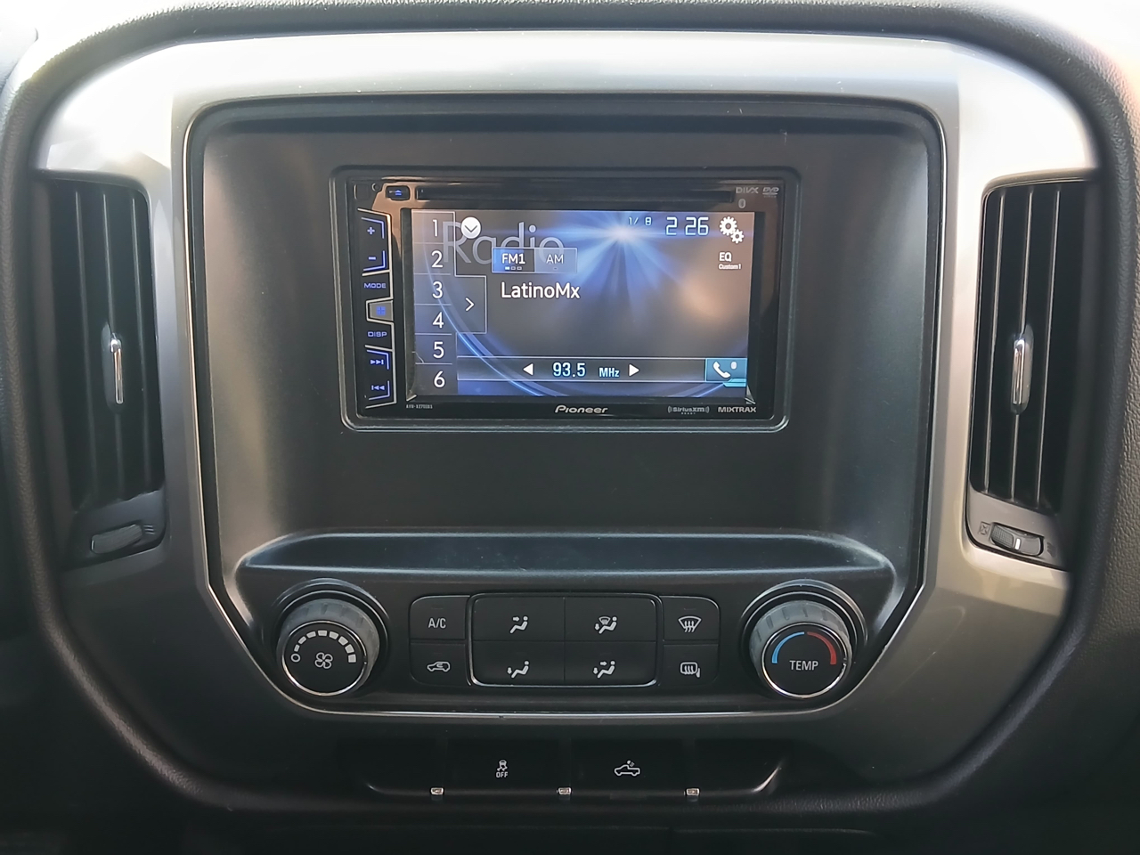 Chevrolet Silverado 1500 4WD Crew Cab 143.5" LT w/1LT 2014