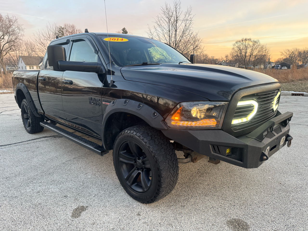 RAM 1500 4WD Crew Cab 149" Sport 2014
