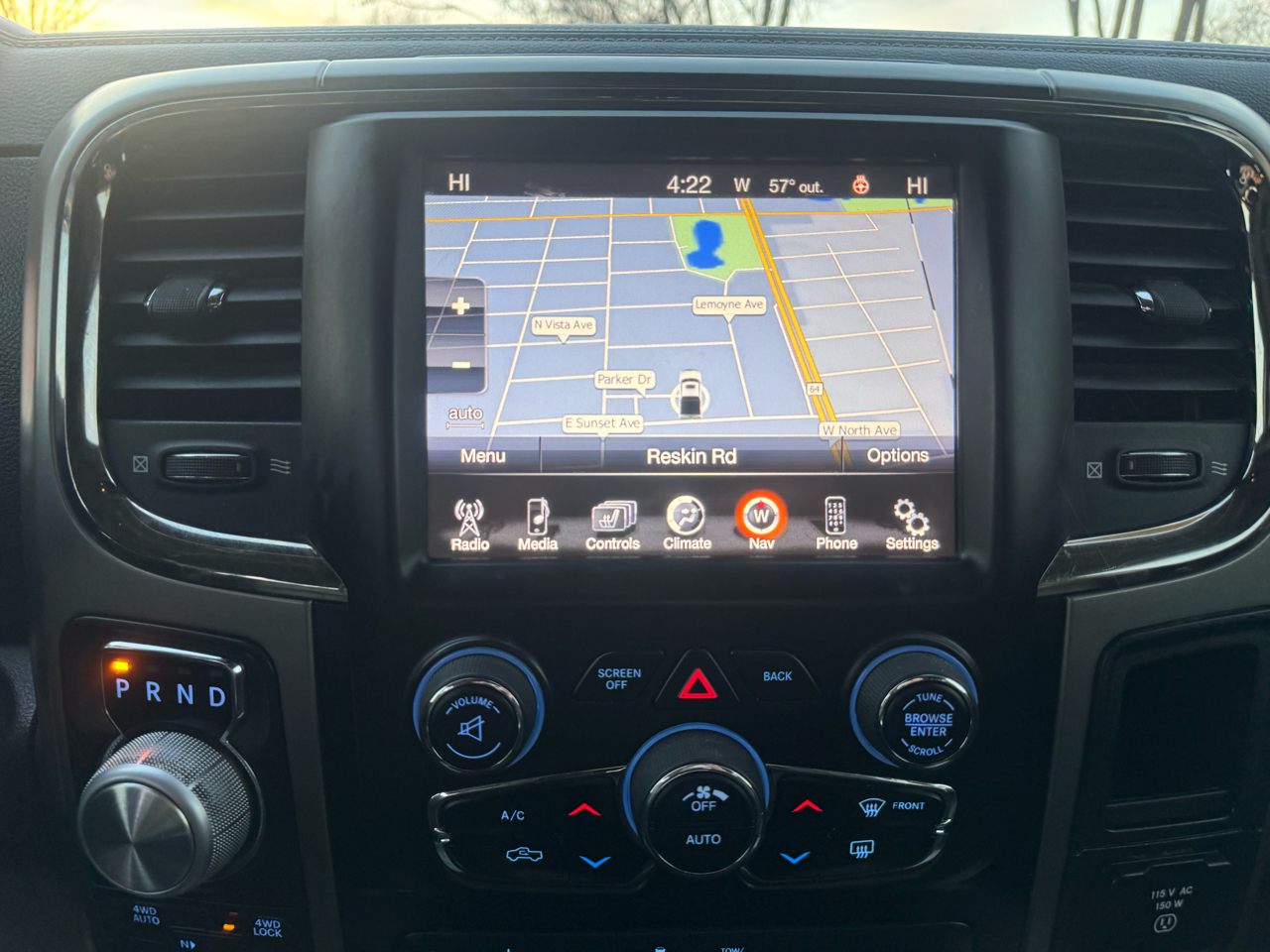 RAM 1500 4WD Crew Cab 149" Sport 2014