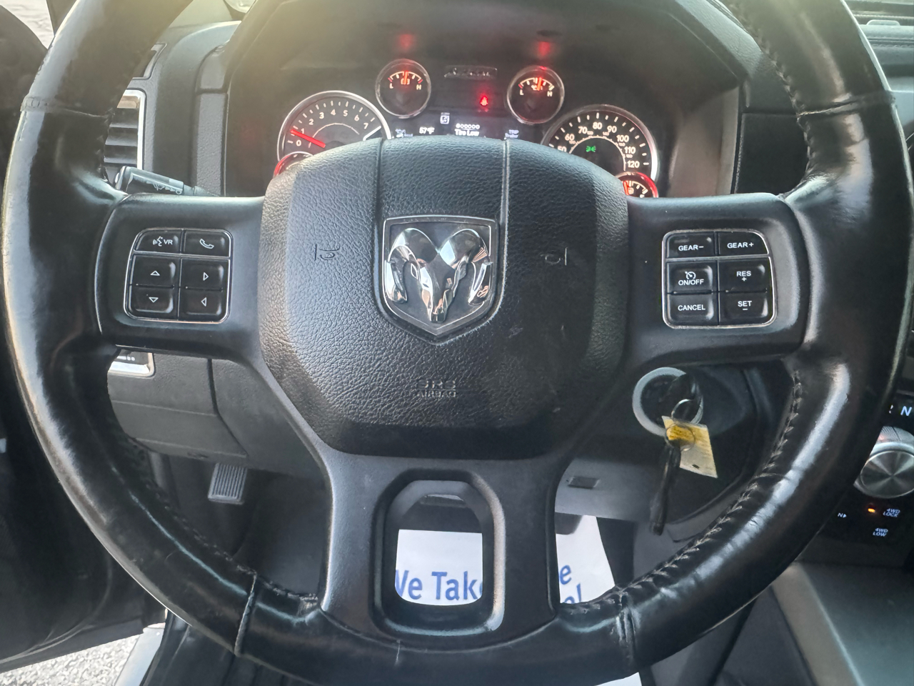 RAM 1500 4WD Crew Cab 149" Sport 2014