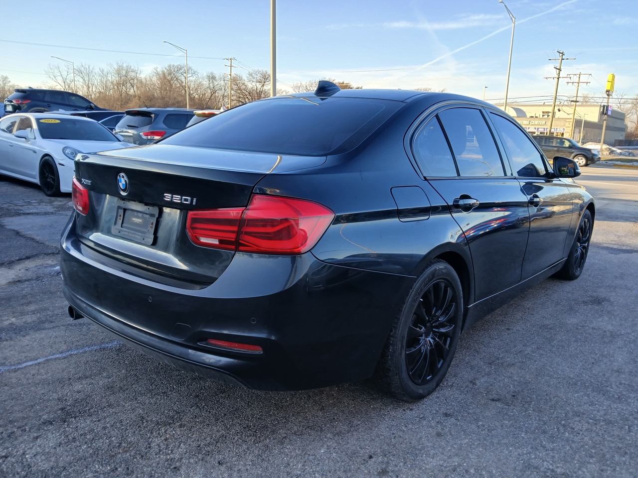 BMW 3 Series 4dr Sdn 320i xDrive AWD 2016