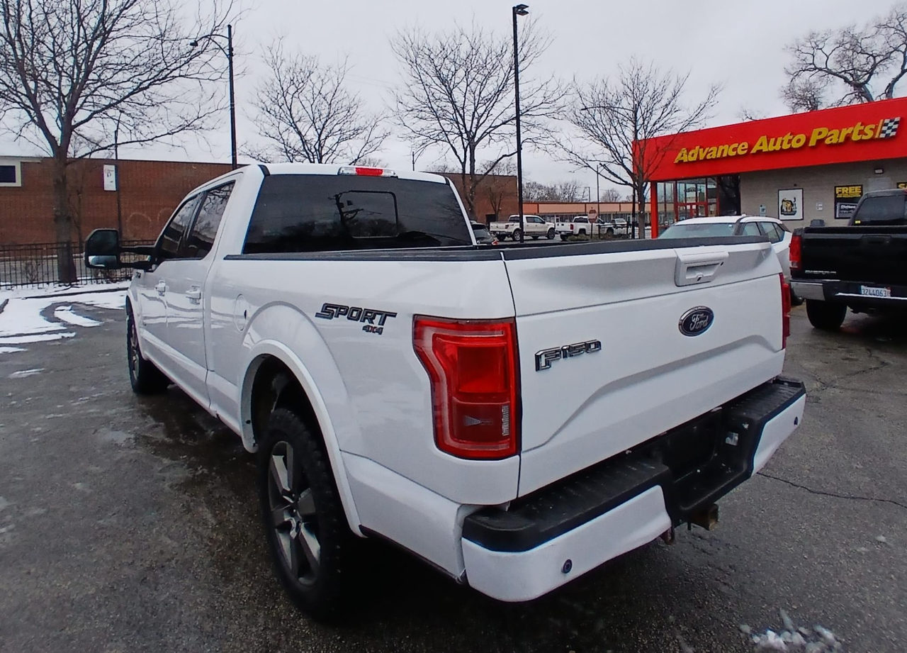 Ford F-150 4WD SuperCrew 157" Lariat w/HD Payload Pkg 2015