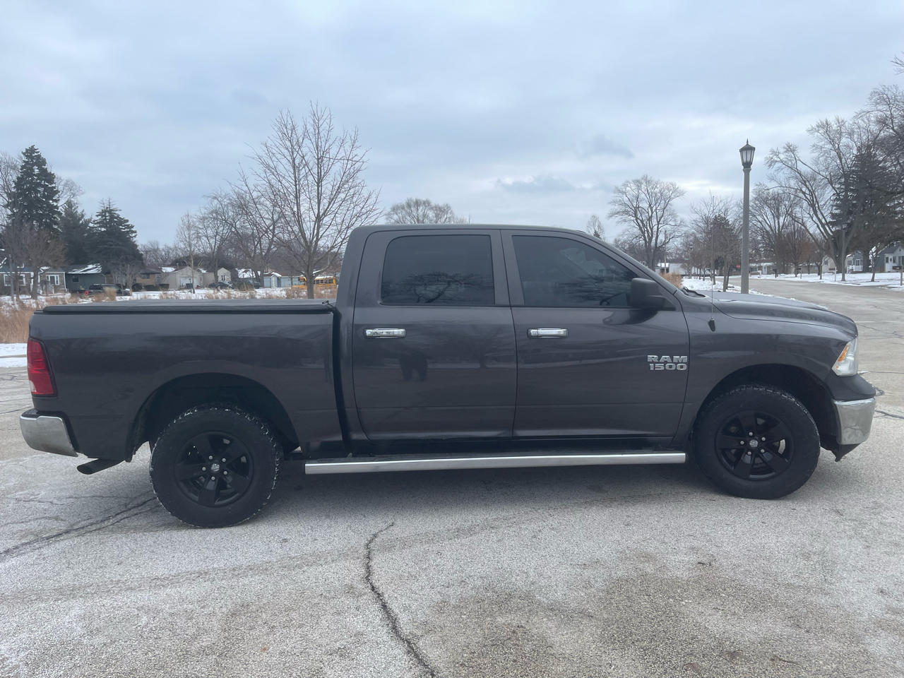 RAM 1500 4WD Crew Cab 140.5" Tradesman 2015