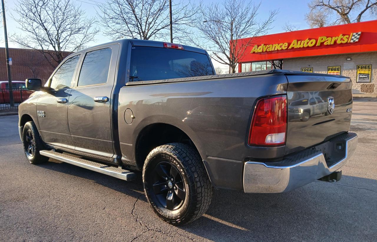 RAM 1500 4WD Crew Cab 140.5" Tradesman 2015
